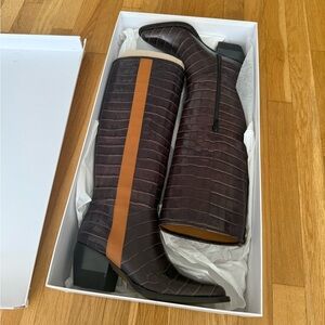 Chloe Embossed Leather Heeled Boots